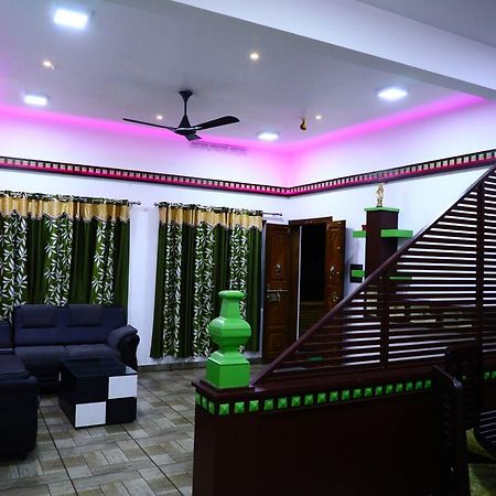 Sri Lakshmi Gardens Ξενοδοχείο Thekkady Εξωτερικό φωτογραφία