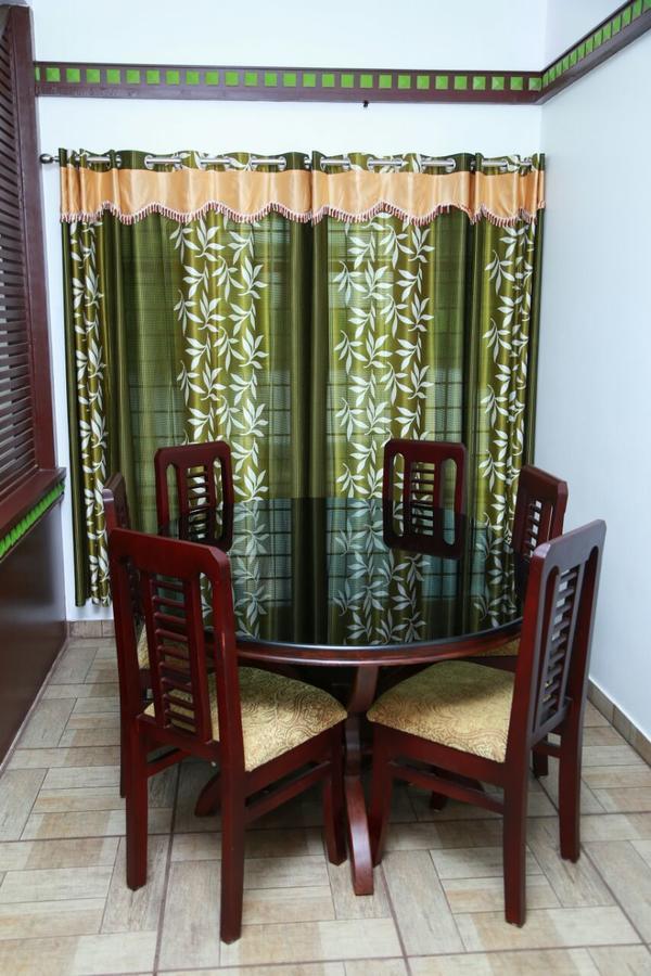 Sri Lakshmi Gardens Ξενοδοχείο Thekkady Εξωτερικό φωτογραφία