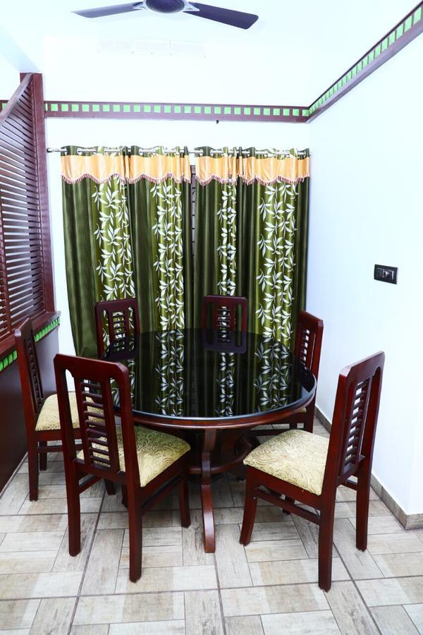 Sri Lakshmi Gardens Ξενοδοχείο Thekkady Εξωτερικό φωτογραφία